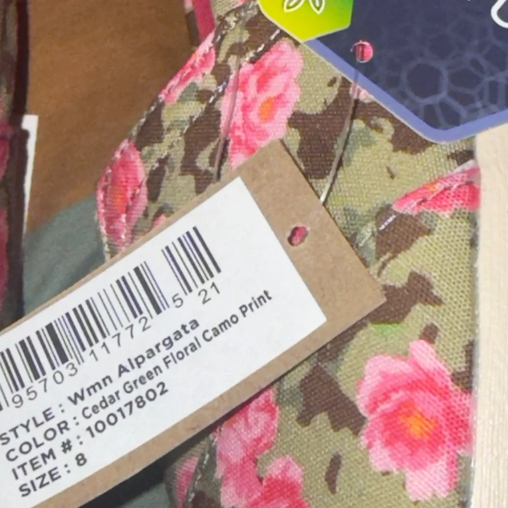 NWT Toms Alpargata Womens Floral Print Espadrilles In Green Floral Camo Multi